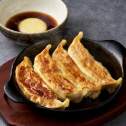 国分寺駅前餃子（白い黄身ぽん酢）