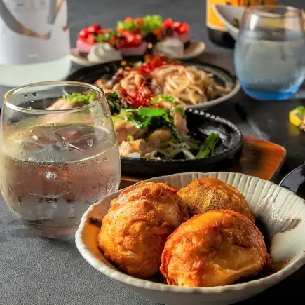 限時特惠！明太子煎蛋捲佐三玄豬肉火鍋♪ 含2小時暢飲生啤♪ 蛋主題三昧套餐♪ 共8道菜，5500日元