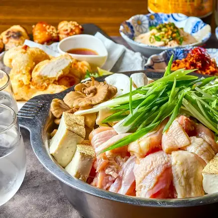 Brand-name chicken! Comes with chicken kimchi stew and harihari hot pot! 2-hour all-you-can-drink draft beer! 《●-Chicken Feast-●》 A variety of dishes featuring Mio chicken ♪ 7 dishes in total for 4500 yen