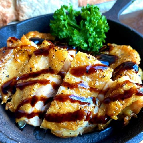 若鶏のオーブン焼き(特製バルサミコソース)