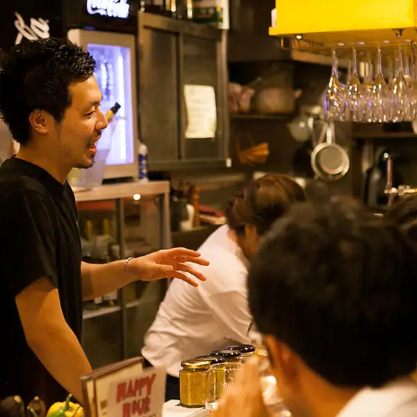 【お一人様大歓迎】お好みの料理＆ワインをじっくり選べるカウンター席がお勧め☆お一人様はもちろんデートのご利用にも◎カップル、友人ともご利用いただきやすい席です！！ご来店、お待ちしております♪