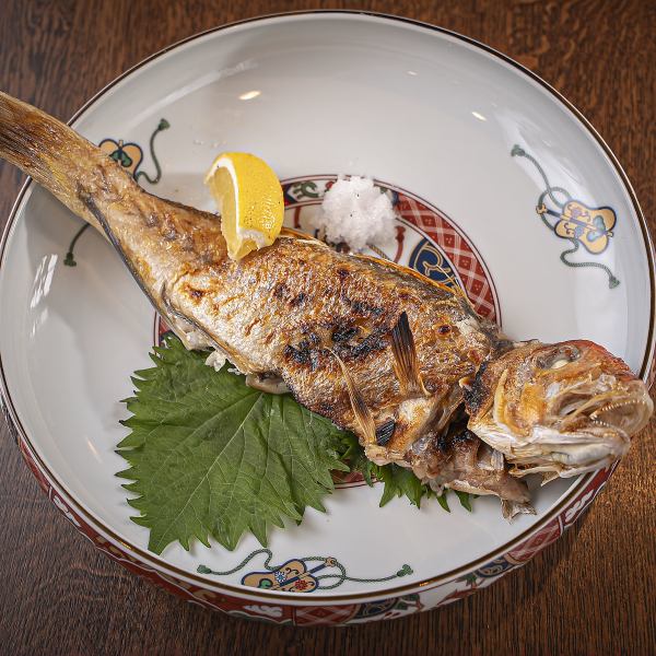 【旬の魚を贅沢に使用！】《シンプルな味付けで素材を活かした焼き魚、煮魚》～旬の味わいを是非！～時価