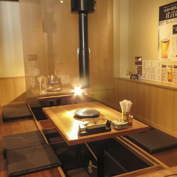 [Private feeling ◎] We are fully equipped with digging seats that can be used by 2 people.It is also recommended for couples and couples, everyday use and dates ★ In addition, we also have counter seats where you can eat next to each other ♪