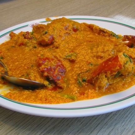 【食欲そそる一皿】≪フーパッポンカレー≫があなたを虜に!一口で癖になる美味しさ、1650円(税込)