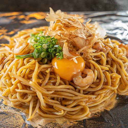 Mojio seafood salt fried noodles