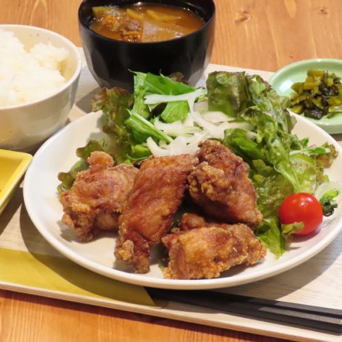 Aito Sakaba's specialty! Fried pork set meal