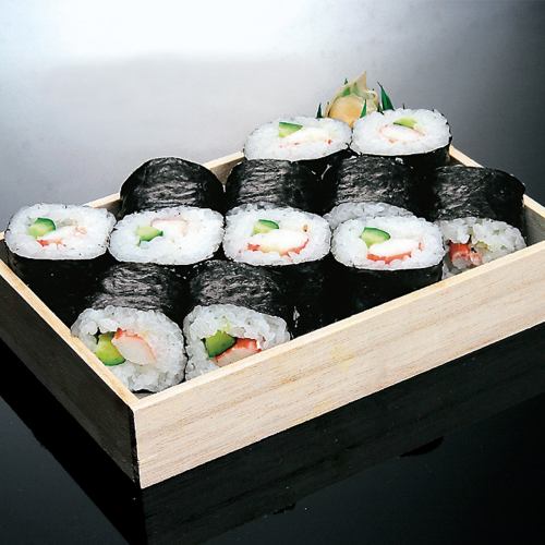 Crab and cucumber roll