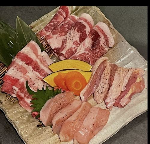 Pork and chicken, 2 servings, available from April 14th.