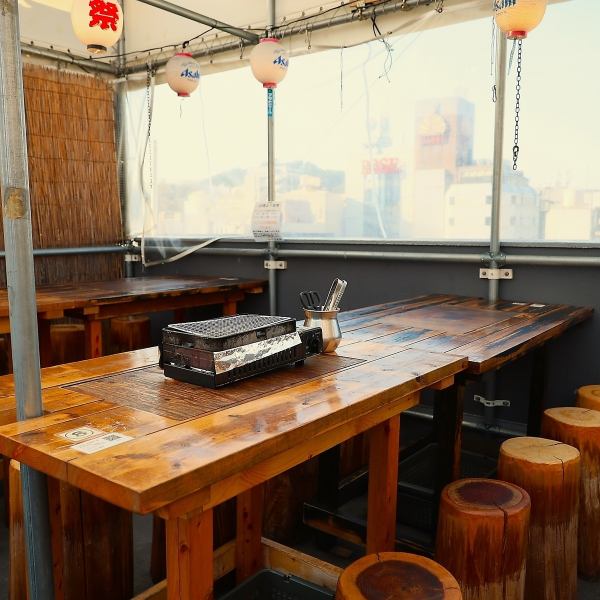 冷房・ビニール完備!最大65名様迄◎宴会・女子会・家族でのBBQを♪ 1階席でもBBQ宴会の受付を20名様までしております♪屋内がご希望のお客様はお電話でご相談ください!
