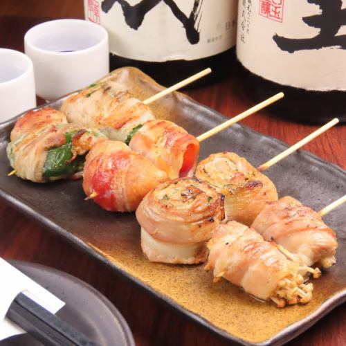 あんず名物の「牛タン串」や「あべ鶏のハツ串」等焼きたての焼き鳥をご堪能下さい！