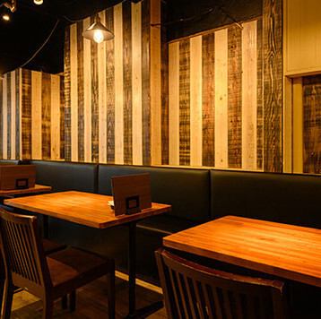 【欢迎预订楼层】一楼最多可预订40人。