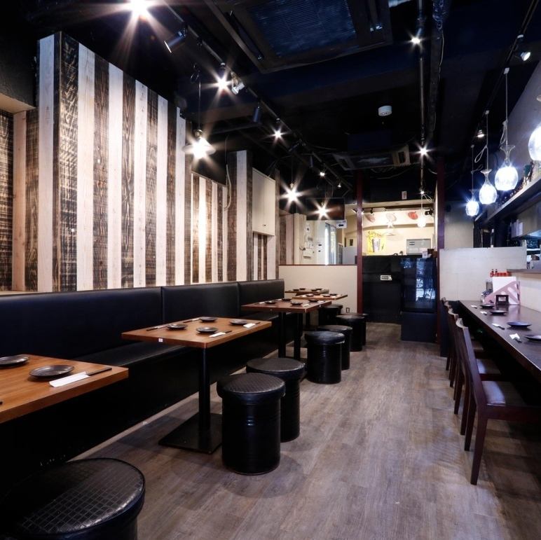 【欢迎预订楼层】一楼最多可预订40人。