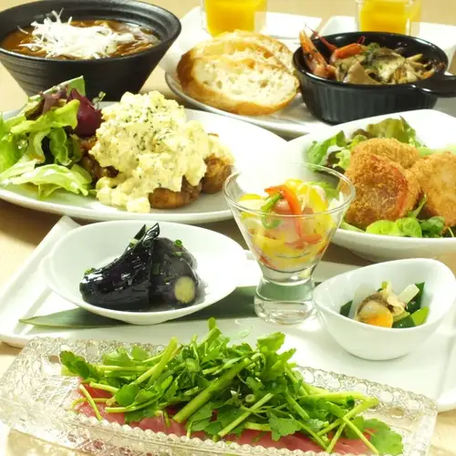 飲放付きコース5000円！