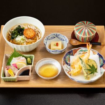 島に伝わる美味『　五島うどん膳(温)　』　10/1～