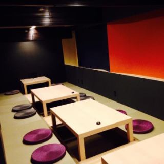 We also have private rooms with horigotatsu according to the number of people.
