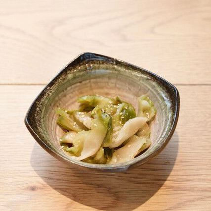 おいしいザーサイ/Pickled Sichuan vegetable