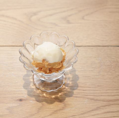 濃厚 羊乳アイス/Sheep's milk ice cream