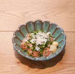鶏のレバーカルパッチョ（低温調理）