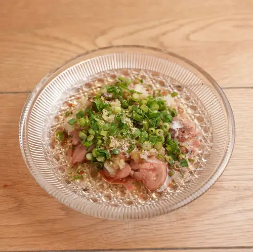 鶏のレバーカルパッチョ（低温調理）