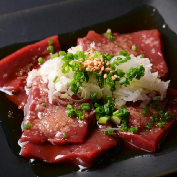 【ここでしか食べられない！】炙り上レバー（数量限定）　1080円（税込）