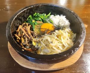 石焼ピビンバ