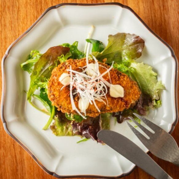 【人気料理】アボカドフライと牡蠣のバター焼き