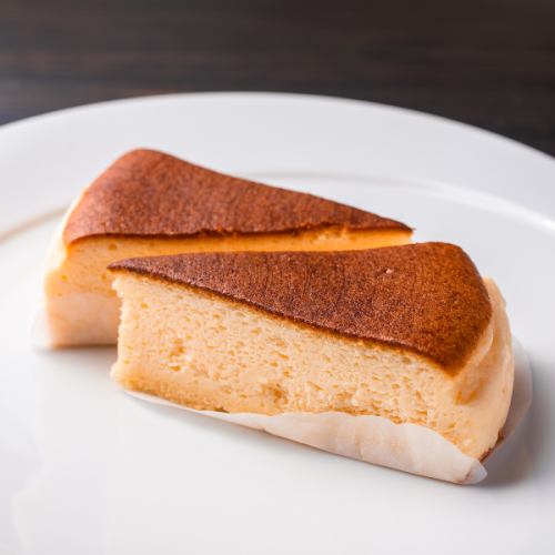【デザート】卵かけバスクチーズケーキ
