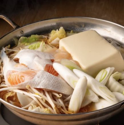 【歓送迎会】平日3H/週末2.5H飲み放題+9品4500円◆甚兵衛スタンダード◆赤魚と春野菜の鍋や海鮮