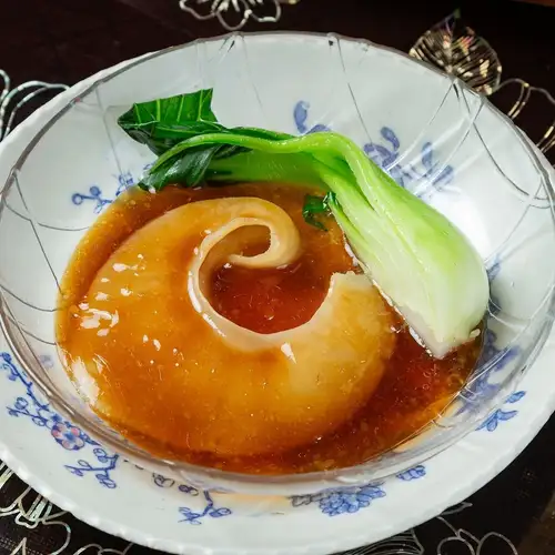 フカヒレの姿煮