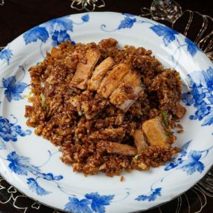 五目チャーハン/レタスと叉焼のチャーハン/えびチャーハン/XO醤チャーハン/ピータンと肉のおかゆ　各