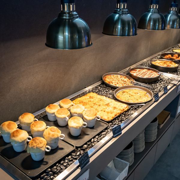 コチュジャントマトラザニア、味噌クリームアランチーニなど、創作系韓国料理がずらり！