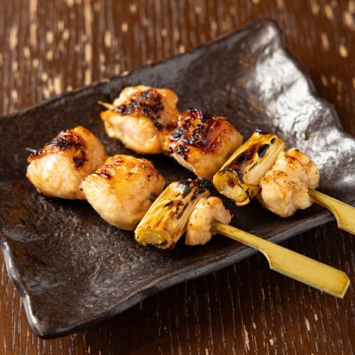 こだわり炭火の旨い焼鳥!