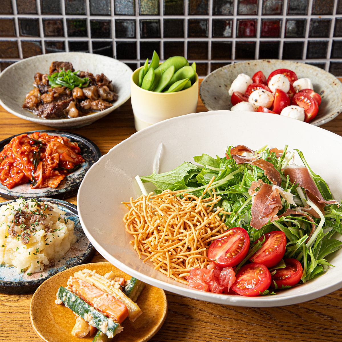隣接する製麺所で作る自家製麺を使った焼きそばをご提供します♪