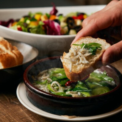 A dish made with carefully selected ingredients!