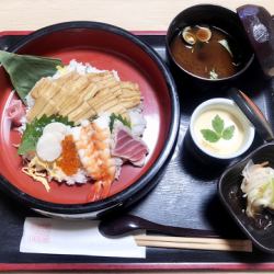 煮穴子のばら寿司定食