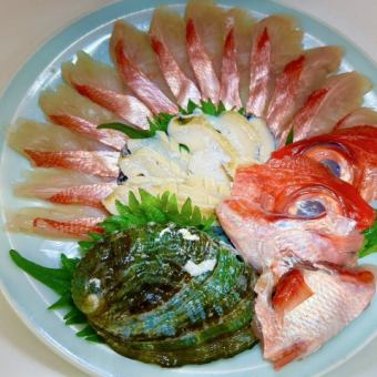 金目鯛とアワビのしゃぶしゃぶコース　3,980円(税込)