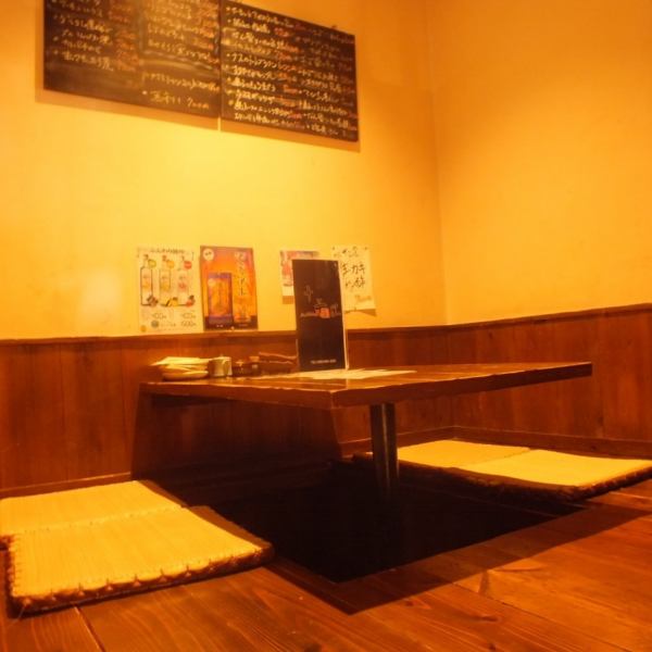 It is a semi-private horigotatsu for 2 to 4 people.