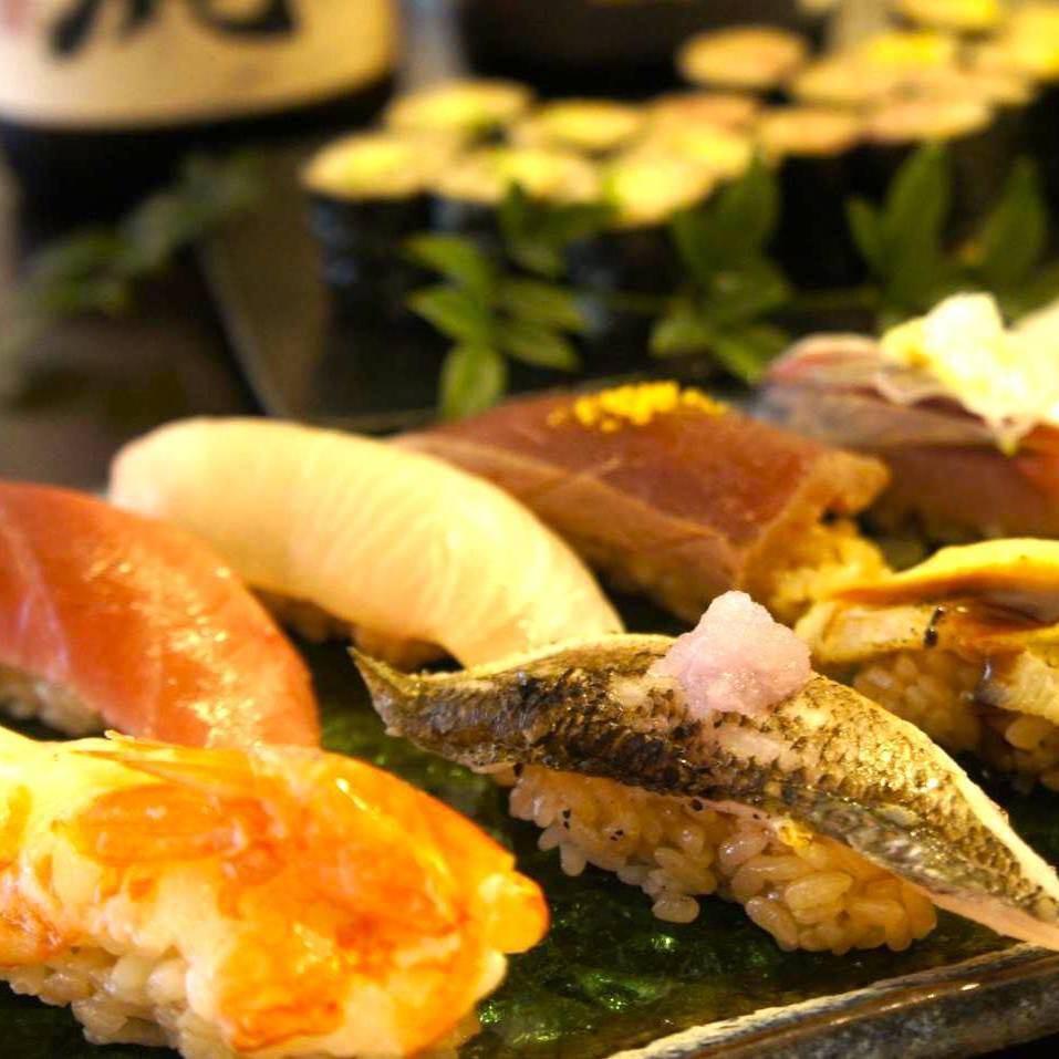◆鮮度バツグン！お寿司単品注文もOK！一貫90円～♪他料理もお酒も豊富☆