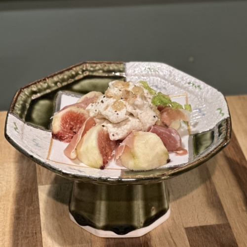 生ハムと季節の果物の白和え