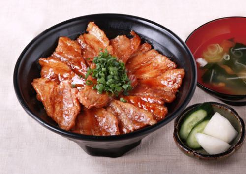 しびれ豚丼