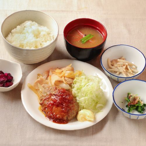 【土日祝日】豚しょうが焼きとハンバーグ定食