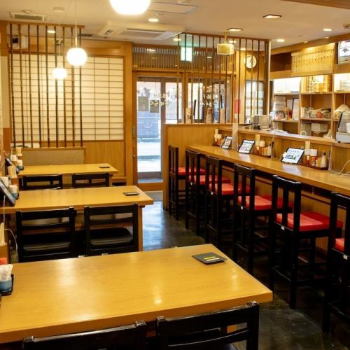 お仕事帰りにサクッと飲みもオススメです♪