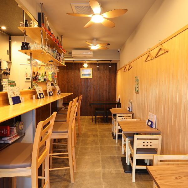 気の合う仲間との語らい、大切な人との特別な時間を、美味しい料理と美酒と共に。宴会や飲み会、二次会、女子会など様々なシーンでご利用いただけます。貸切も承っておりますのでお気軽にご相談ください♪