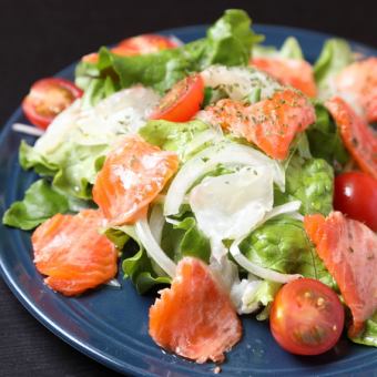本日のカルパッチョサラダ
