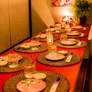 【個室確約】お子様連れでも安心の全席掘りごたつ個室席!!もちろん扉付きの個室となっておりますので、ご家族での宴会でもお楽しみ頂けます♪飲み放題付きのお得宴会コースは4000円～ご用意♪お客様1人1人にお楽しみ頂けるように、当店スタッフが全力でおもてなしさせて頂きます♪