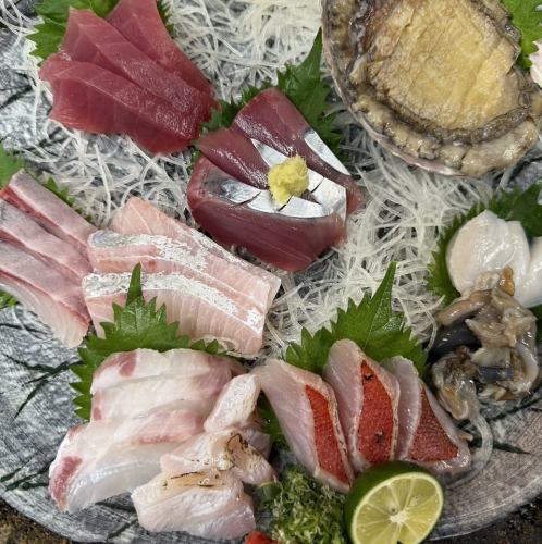 新鮮な海の幸に舌鼓！