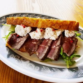 [Morning] Roast beef and homemade ricotta cheese