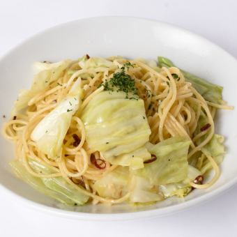 Anchovy and cabbage peperoncino (M)