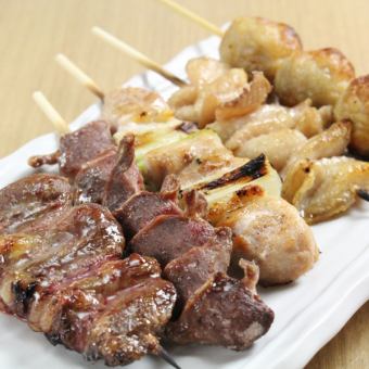 什锦烤鸡肉串5（酱油/盐）/镰刀烤大金枪鱼