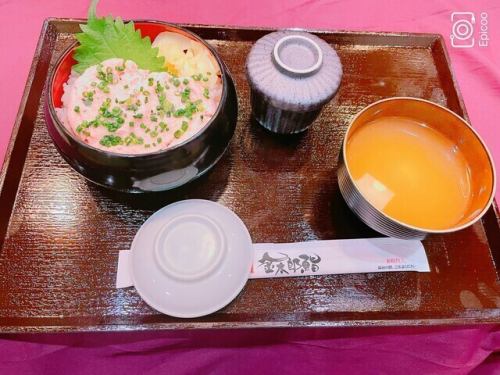 大人気のランチ。